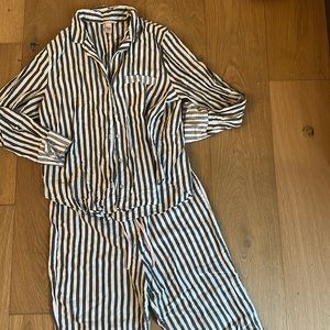 Victoria Secret Pajama Set